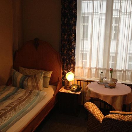 Hotel Pension Columbus Am Kurfurstendamm 베를린 외부 사진